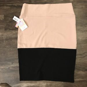 NWT Lularoe XL Cassie pencil skirt